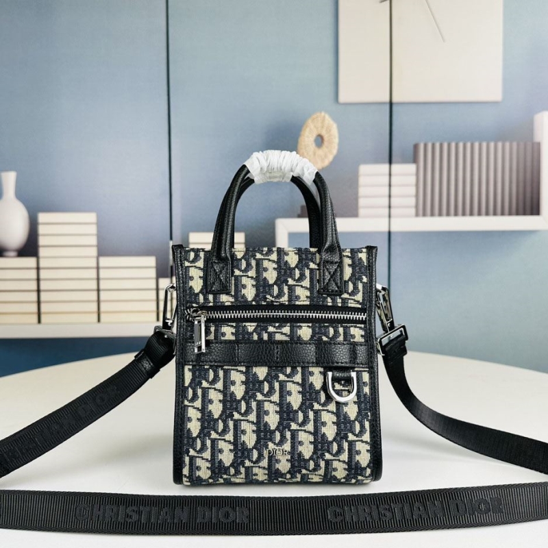 D*or top handle bags